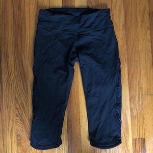 Lululemon Cropped Ruffled Leggings